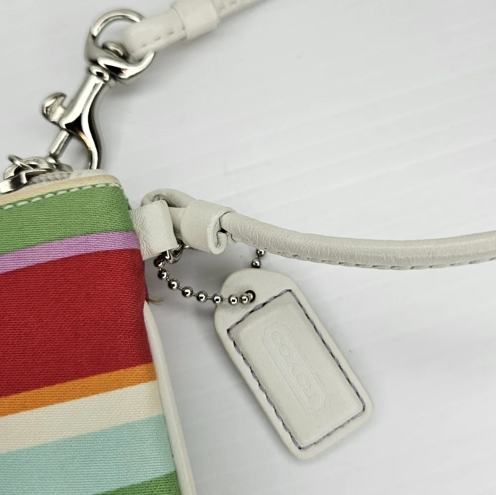 Vintage Y2K Coach Hampton Multicolor Striped Large Wristlet Clutch Bag  .